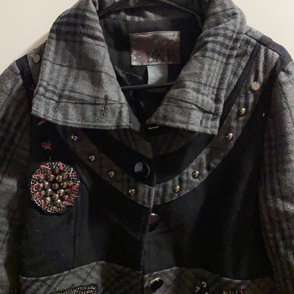 BKE winter jacket - Picture 3 of 9